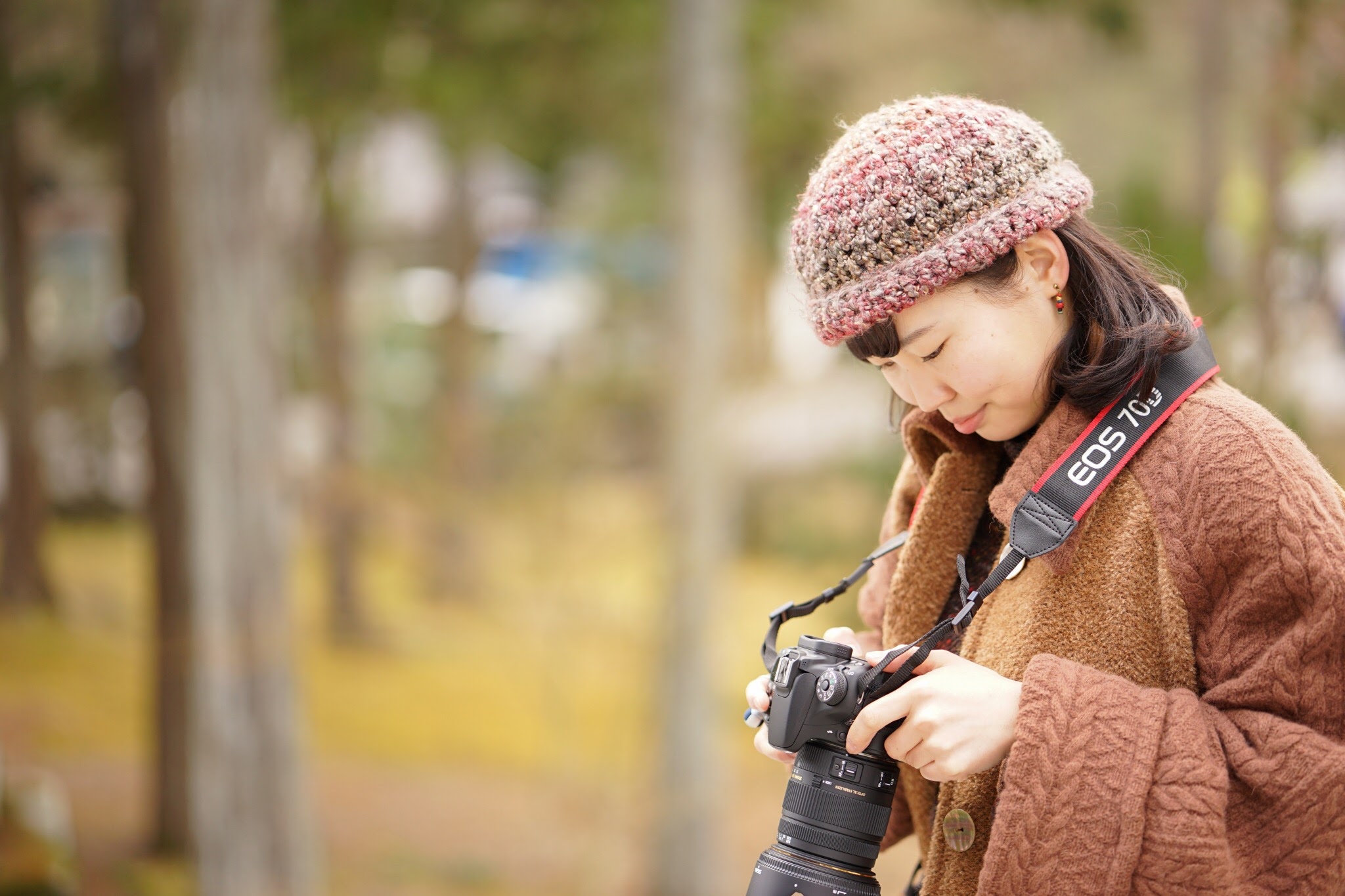 古民家宿の運営と、地域に寄り添う活動を広げ、懐かしさに包まれた暮らしをしています。